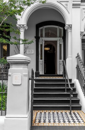Exterior - Hotel Challis Potts Point (Potts Point)