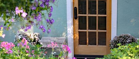 Deluxe Studio Suite, 1 Bedroom, Mountain View, Mountainside | Terrace/patio