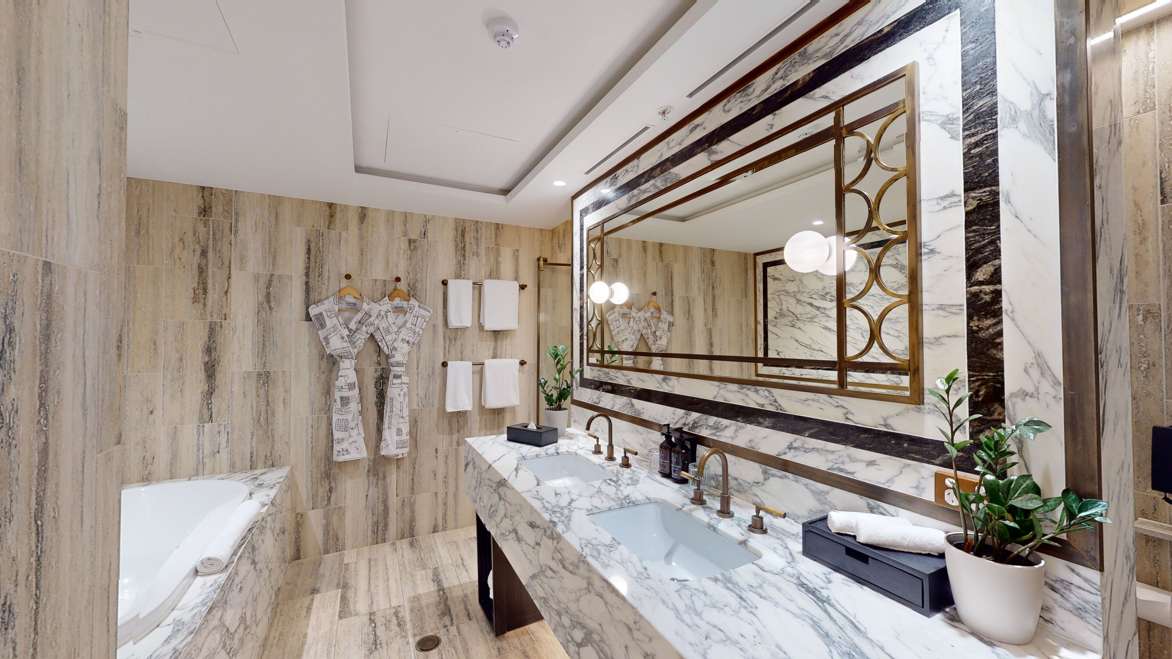 suite (budden) | 1 bedroom, premium bedding, minibar, in-room safe