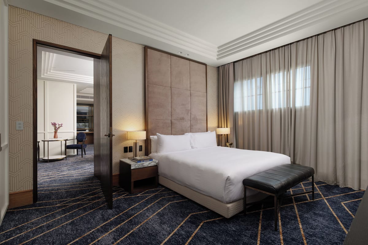 Suite (Mackey) | 1 bedroom, premium bedding, minibar, in-room safe