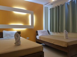 Camas plegables/adicionales 