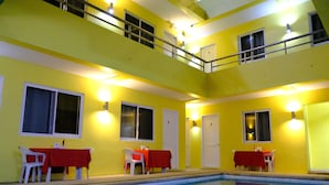 Front of property - Baywatch Dive Resort (Panglao)