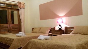 Ảnh chưa phân loại, 2 trong số 32 ảnh, nút