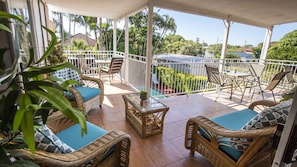 Terrace/patio - Ainslie Manor Guests House (Redcliffe)