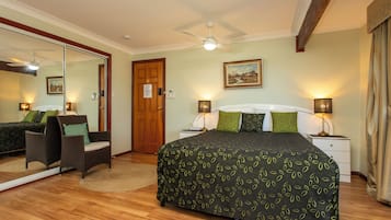 Ropa de cama de alta calidad, minibar y insonorización