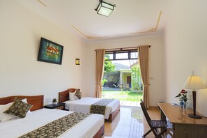 Deluxe Twin Room | Minibar, in-room safe, desk, rollaway beds - Galaxy Homestay (Da Nang)