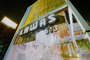 Bar (in der Unterkunft)