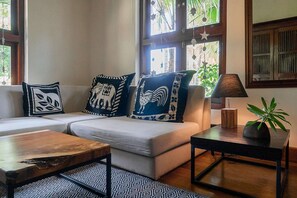 Garden House Nelum | Living area