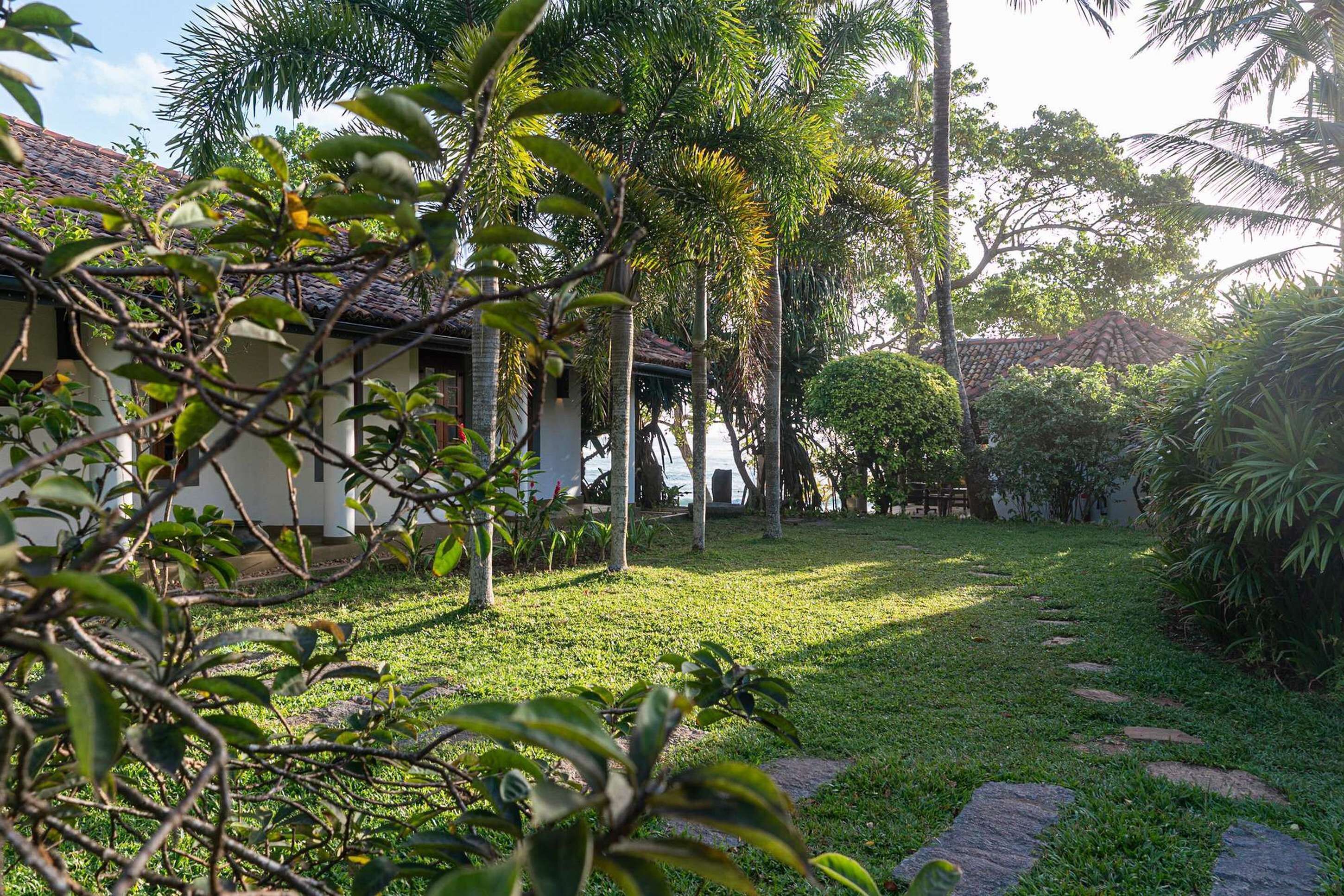 villa walauwa | terrace/patio