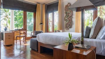 1 chambre, minibar, coffres-forts dans les chambres