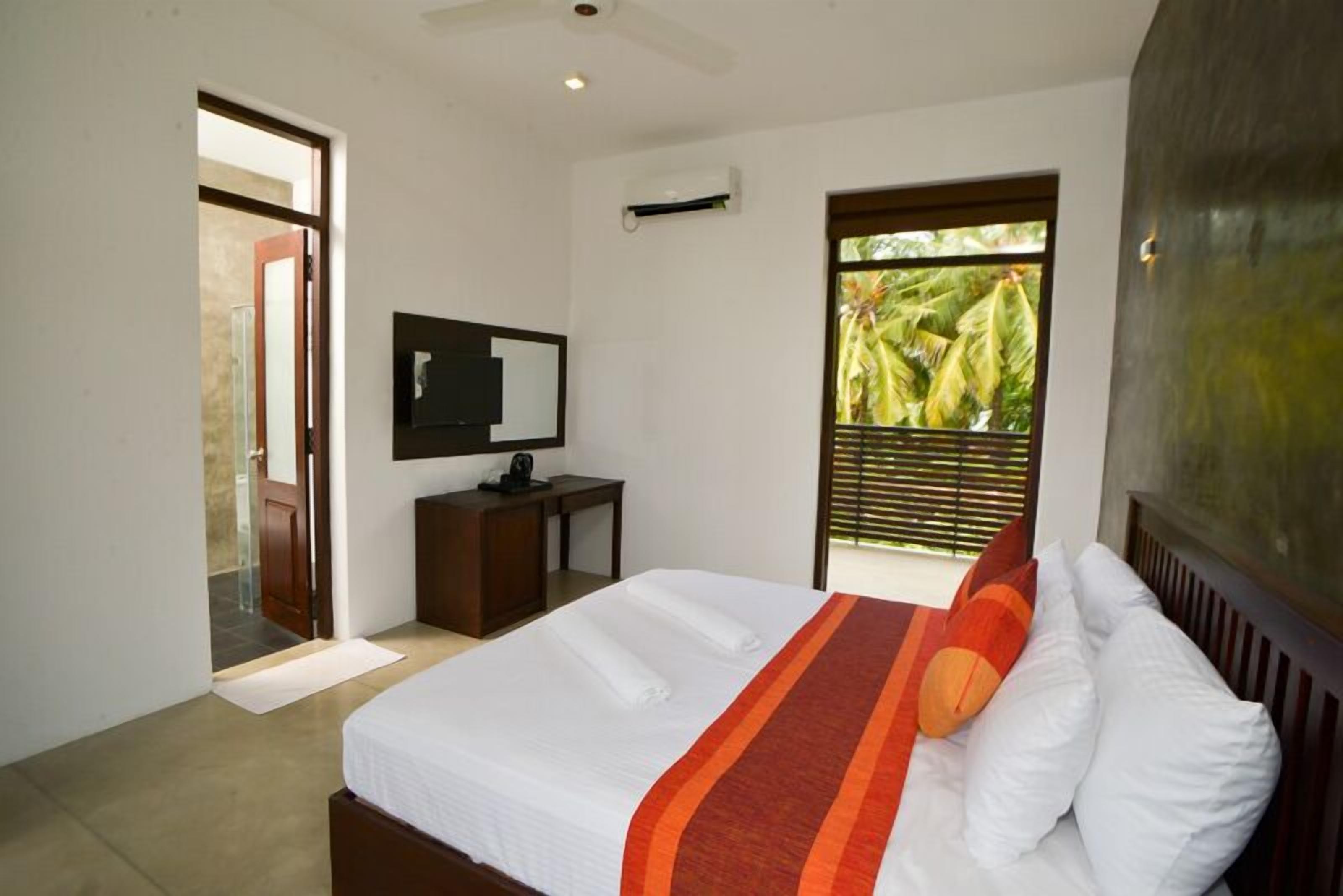 Photo - Olanro Hotel Negombo