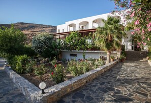 Exterior - Ammoudi Hotel (Agios Vasileios)