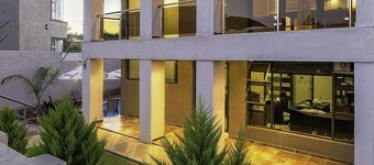 Discovery Guest House