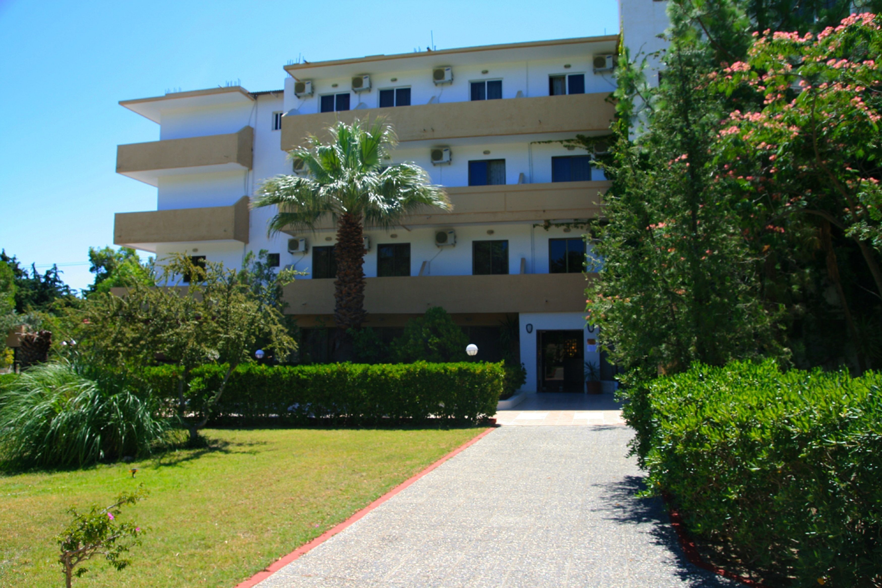 Photo - Achousa Hotel