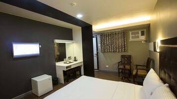 Standard Room | Soundproofing, free WiFi