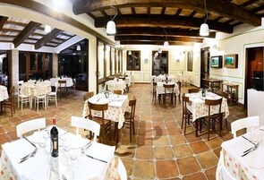 Almoço e jantar, culinária regional