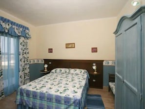 Minibar, lits pliants/supplémentaires