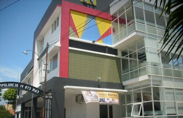Nozz Hotel Semarang - Semarang