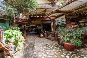 Exterior - De Loro Inn and Restaurant (Puerto Princesa)