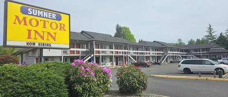 Fachada da propriedade