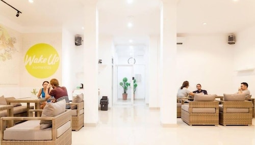 Wakeup Homestay - Hostel