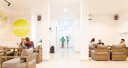 Wakeup Homestay - Hostel