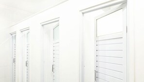 淋浴設備、風筒、提供毛巾