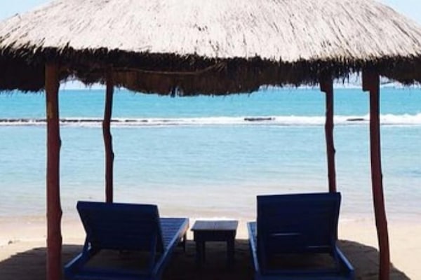 Mặt tiền nơi lưu trú