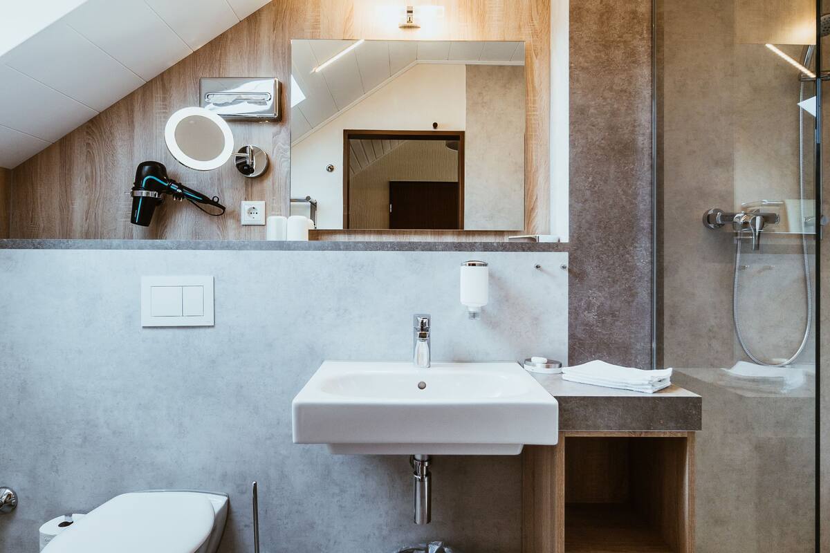 double room, balcony | bathroom | shower, hair dryer, towels