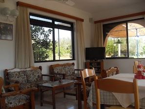 Bar (on property) - Vera Studios (Rhodes)