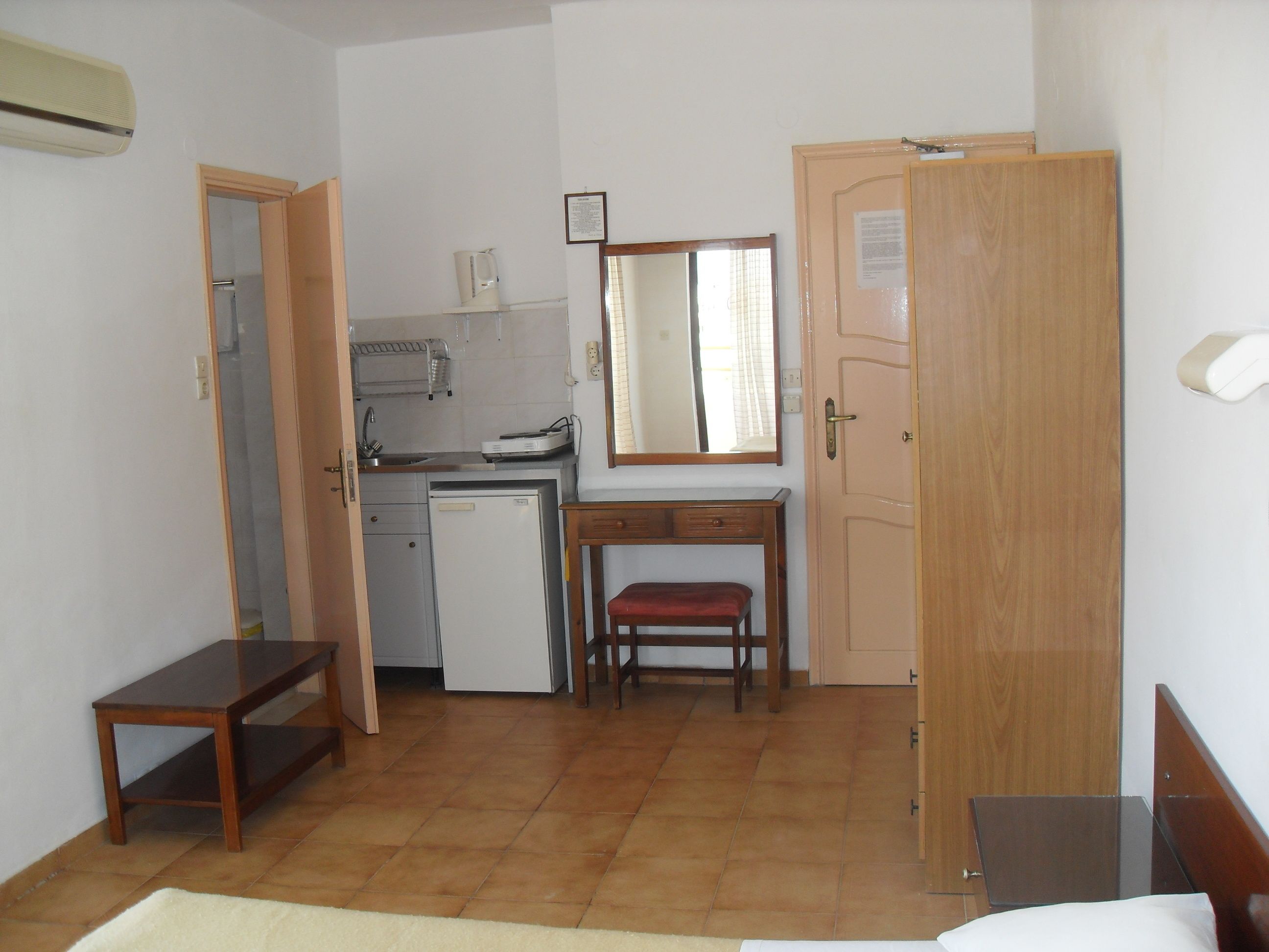 Photo - Vera Studios