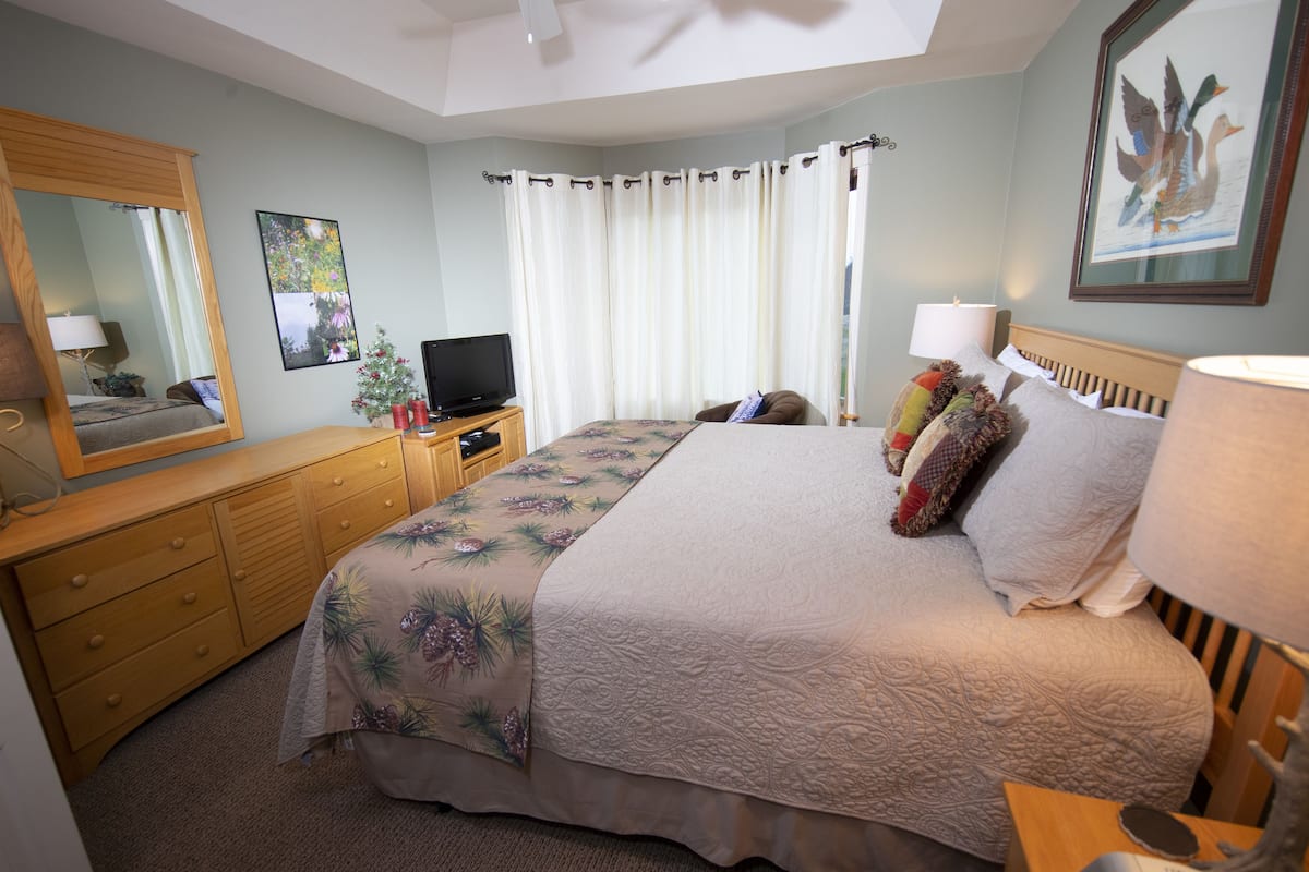 Solitude Village Two Bedroom Grand Suite | 2 bedrooms, premium bedding, individually decorated