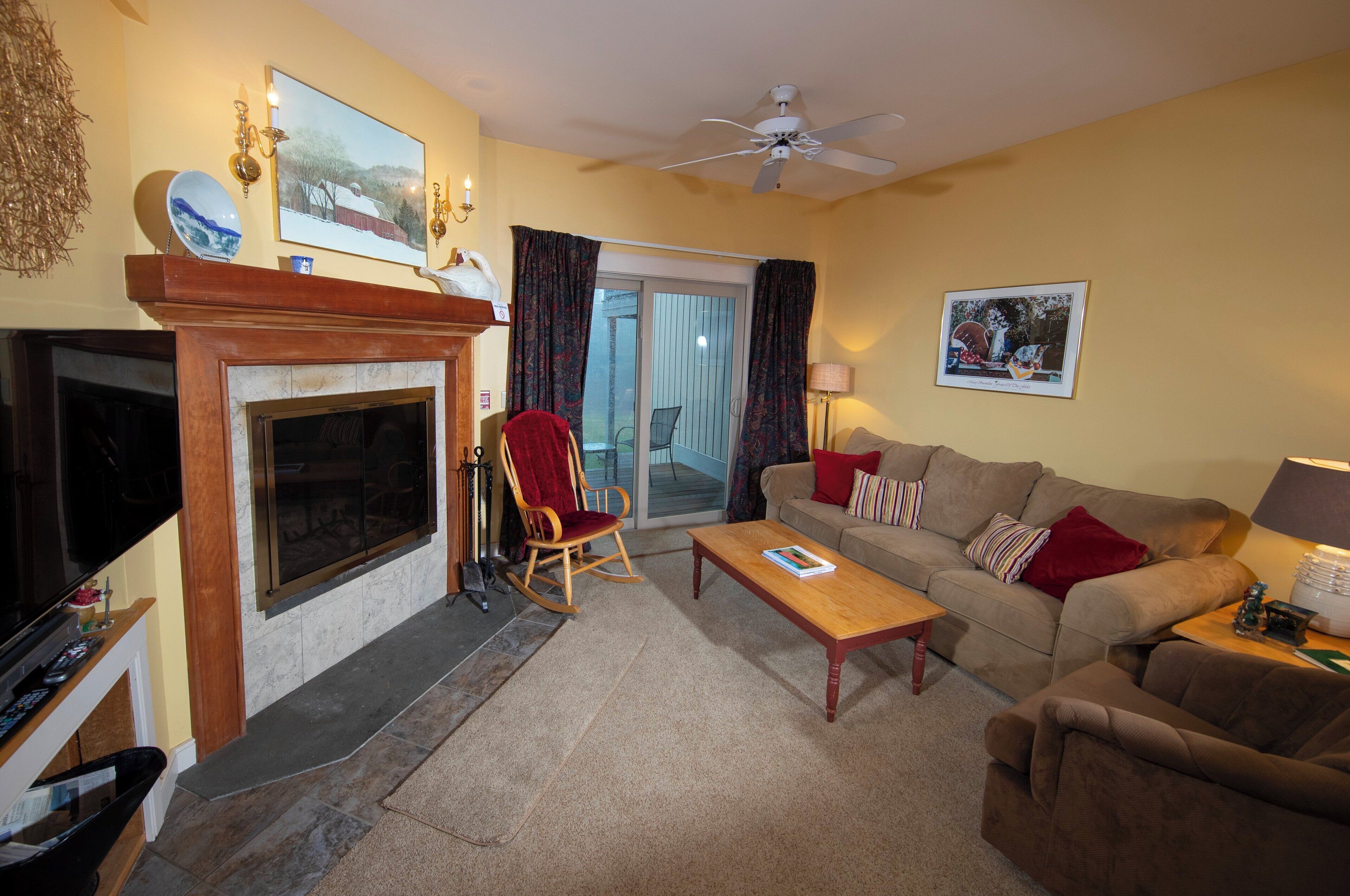 Solitude Village  One Bedroom Grand Suite | Living area | 30-inch flat-screen TV with cable channels, fireplace