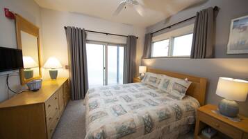 Solitude Village Two Bedroom Suite Mountainside | 2 bedrooms, premium bedding, individually decorated