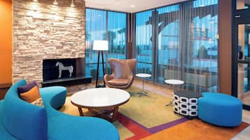 Lobby-Lounge