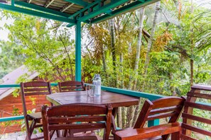 PlaiFon Cottage | Balcony