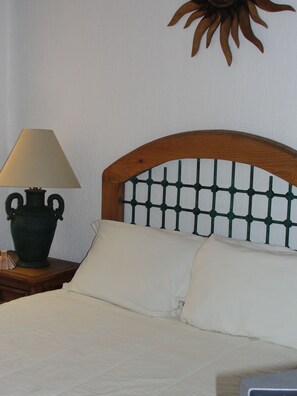Suite (2 King beds) | In-room safe, iron/ironing board, free WiFi, bed sheets