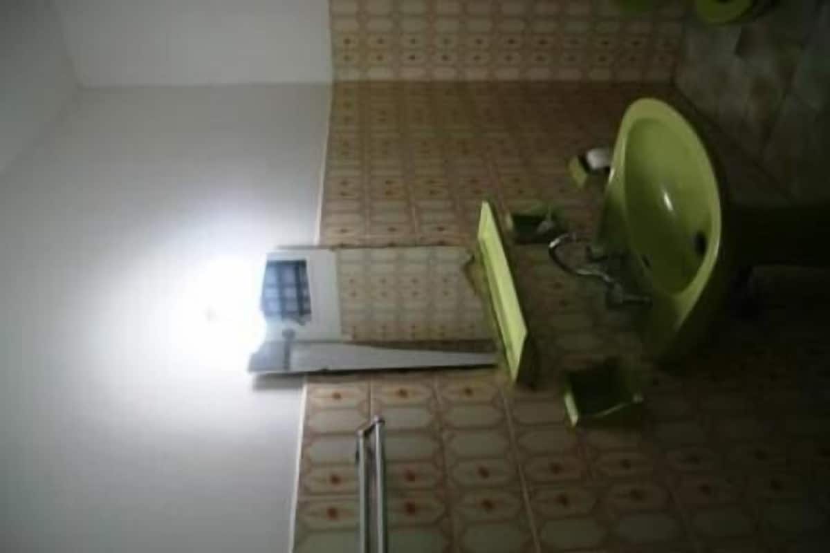 Saç kurutma makinesi