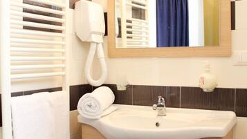 Chambre Double | Salle de bain