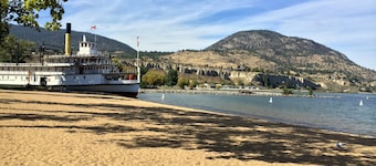 Golden Sands Resort Motel