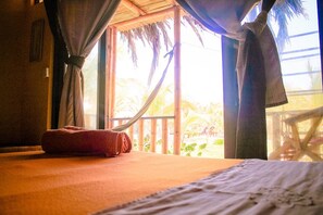 Bungalow, balcón (Estrella de Mar) | Minibar, escritorio, espacio para trabajar con un portátil y wifi gratis