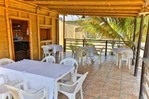 Free daily continental breakfast  - Punta Pacifico Bungalows Mancora (Máncora)