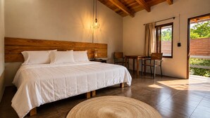 Superior Room, 1 King Bed | WiFi (free), bed sheets - Villa Maria Hotel (Valle de Bravo)