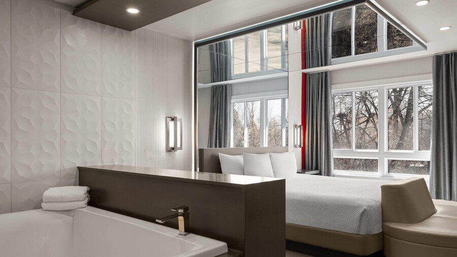 Ramada by Wyndham Laval