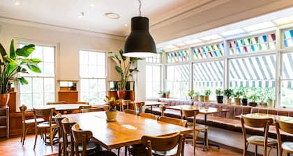 Bridgeview Hotel Willoughby