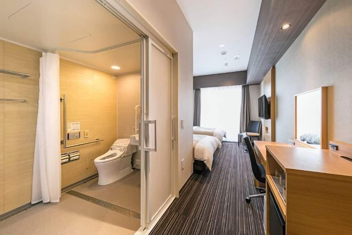 Coffres-forts dans les chambres, ameublement personnalisé, bureau