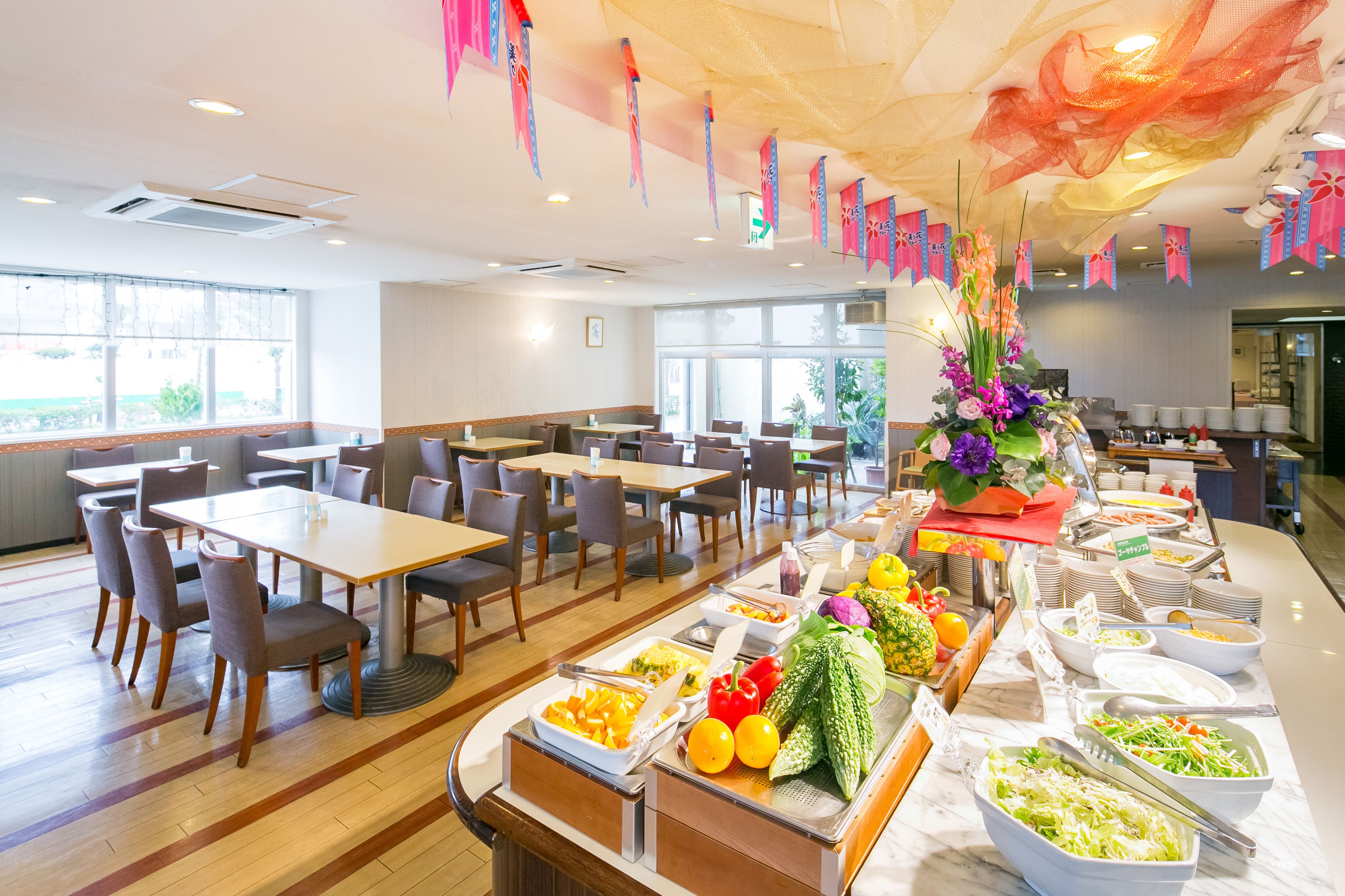 每日供应即点即煮早餐（每人 JPY 2200）