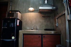 Design Studio - TwoTwo House (Seoul)