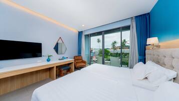 In-room safe, desk, blackout curtains, soundproofing