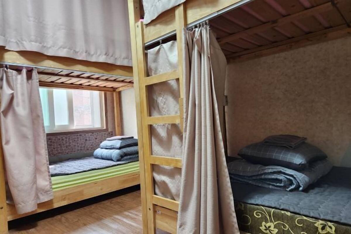 In-room safe, iron/ironing board (on request), WiFi (free), bed sheets